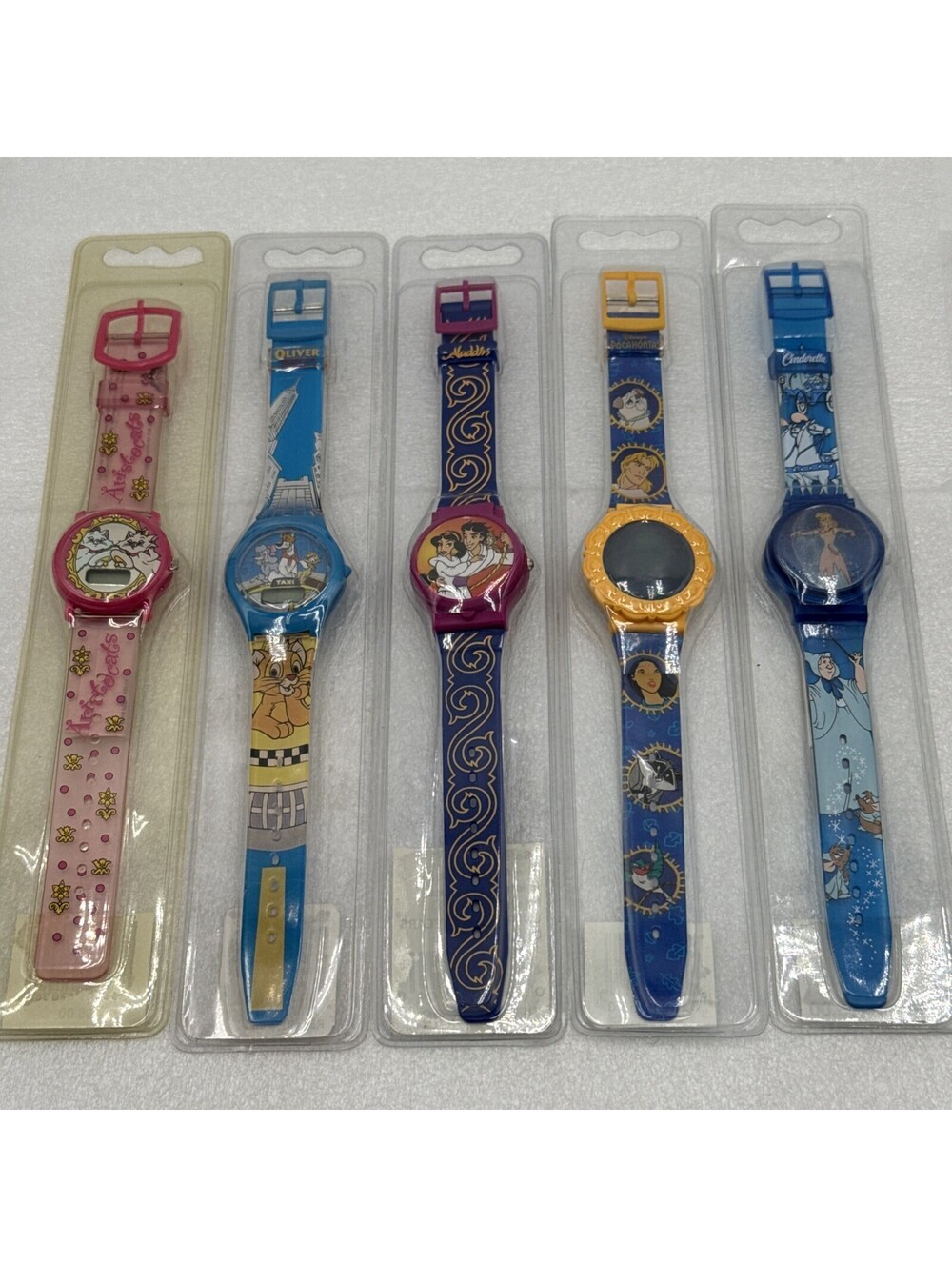 Lot 5 Fantasma Disney Vintage 1990s Digital Watches ARISTOCATS, Oliver, Aladdin